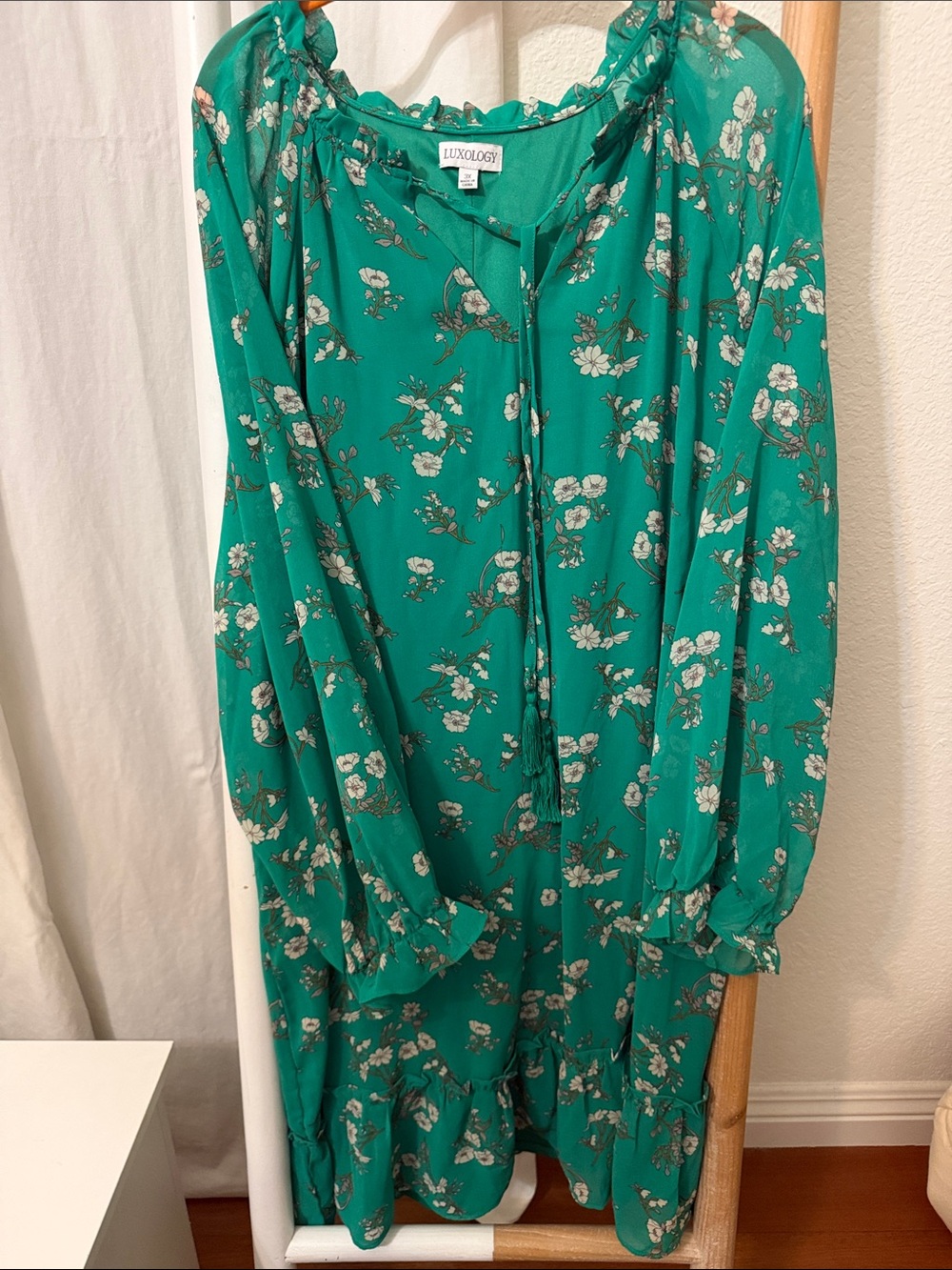 Luxology Teal Green Floral Ruffle-Hem Long Sleeve Dress
